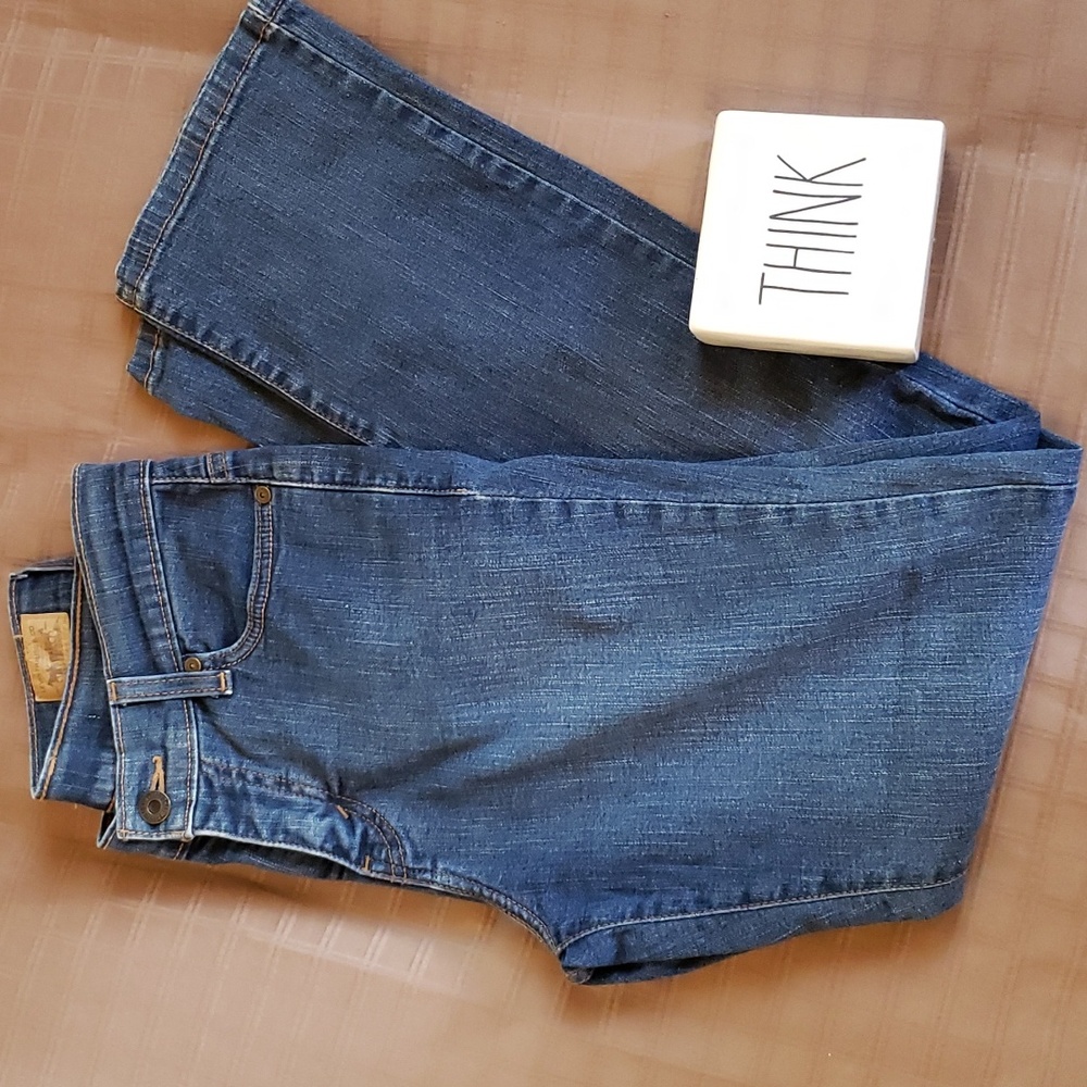 LEVI'S Women's Straight Leg Denim Jeans 6M